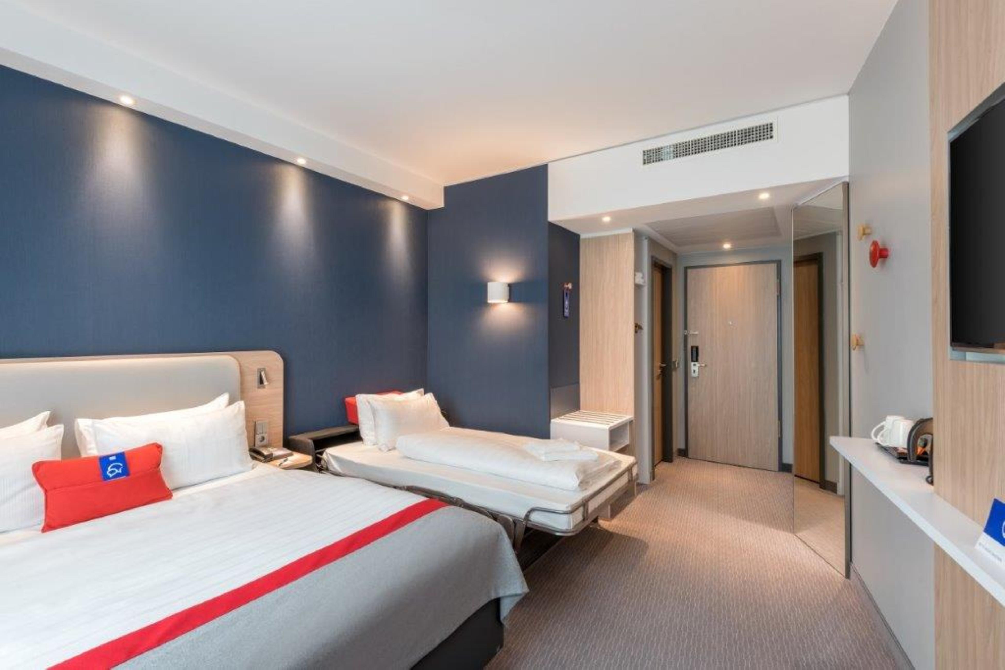 Holiday Inn Express - Sindelfingen By Ihg Exteriör bild