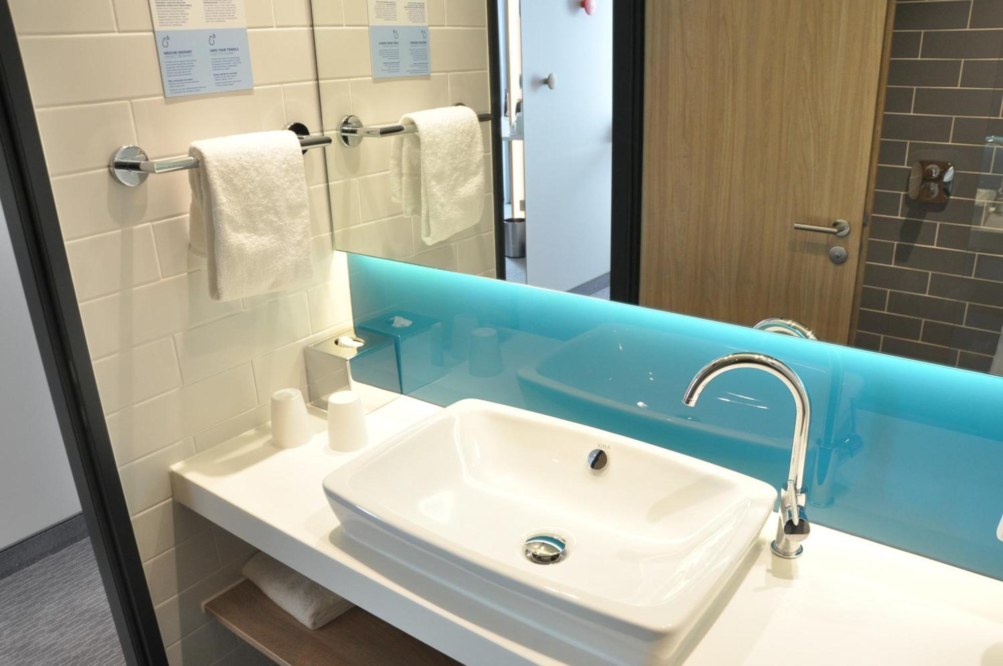Holiday Inn Express - Sindelfingen By Ihg Exteriör bild