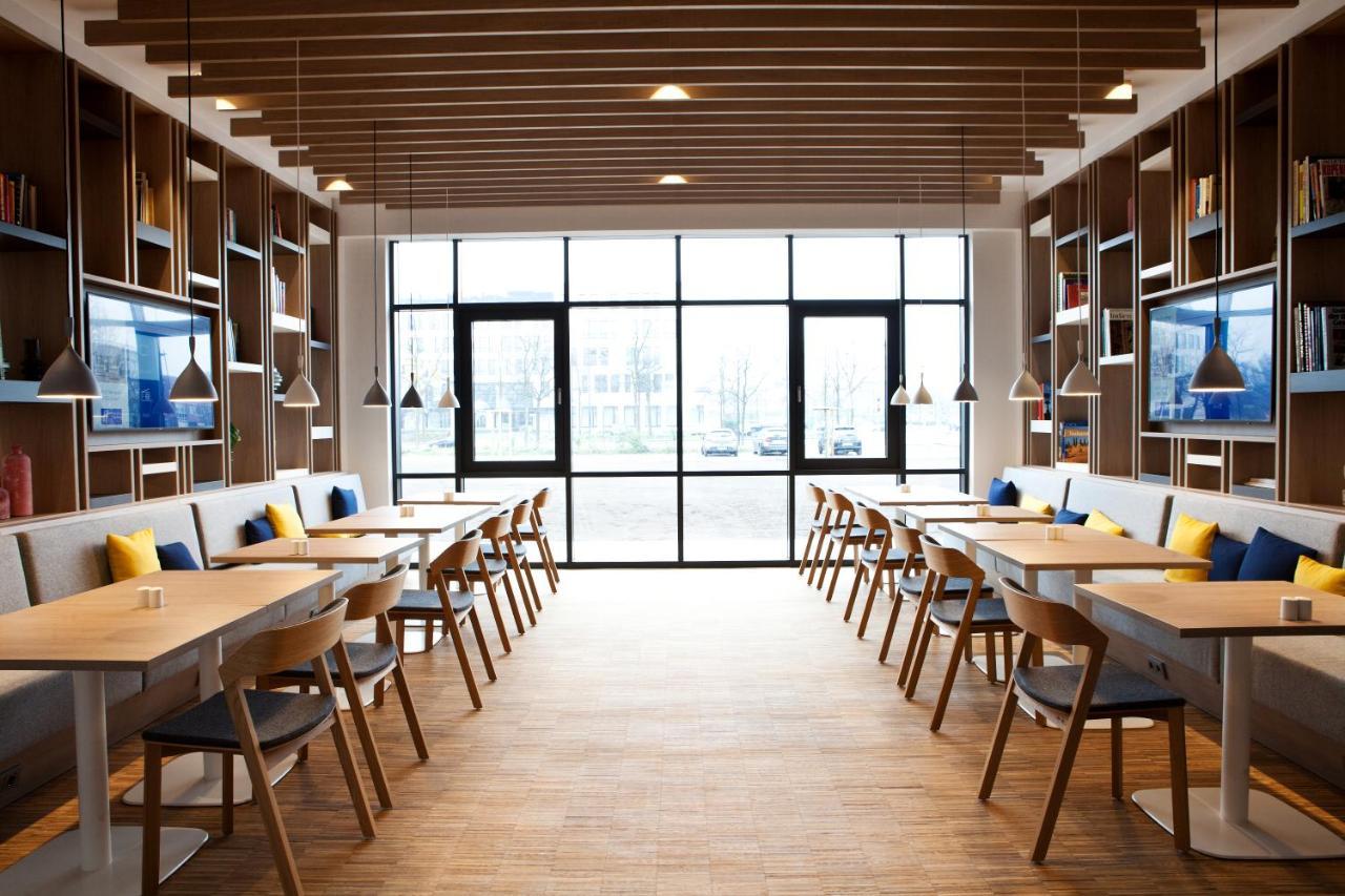 Holiday Inn Express - Sindelfingen By Ihg Exteriör bild